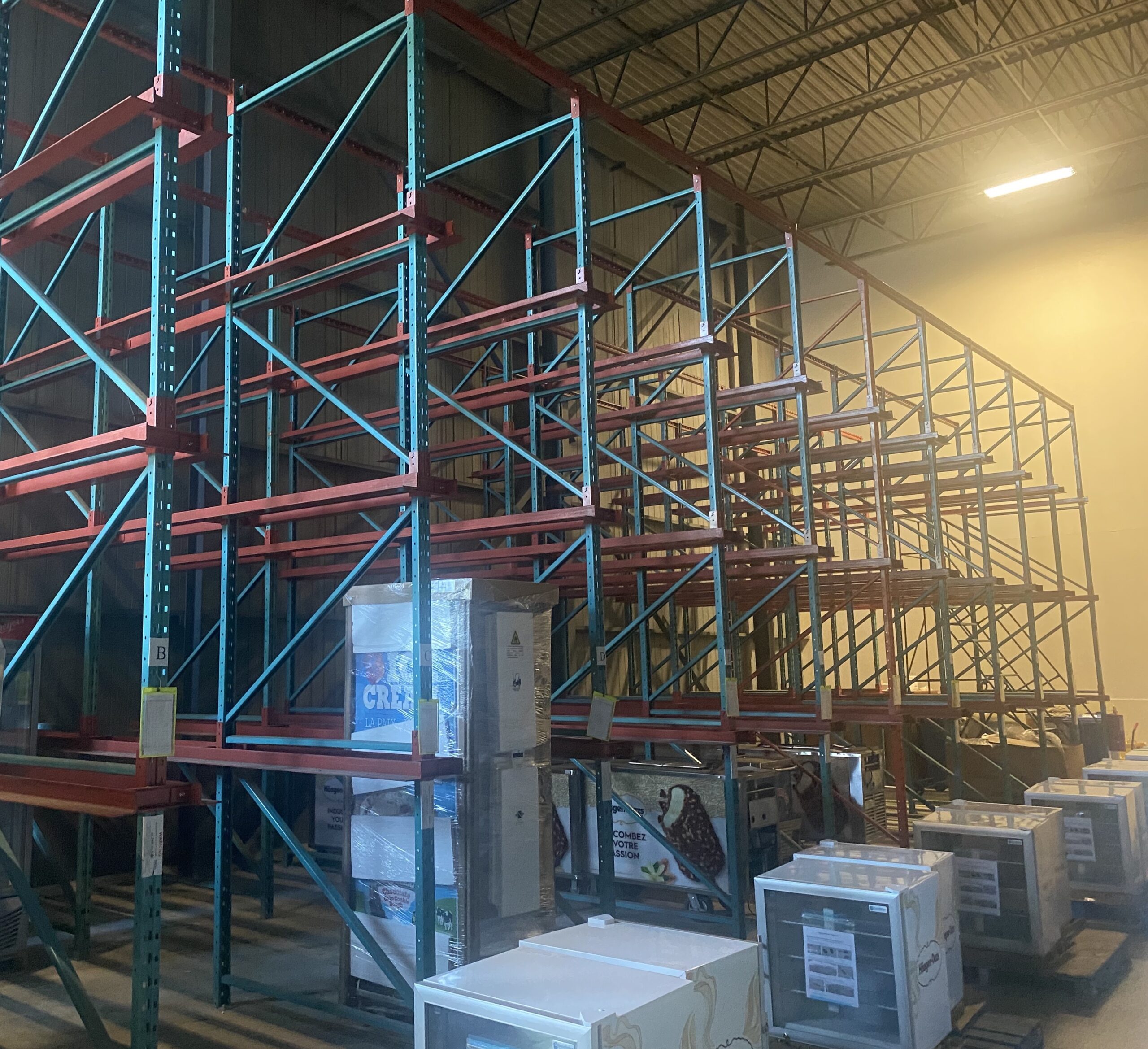 Drive-In & Drive-Thru Pallet Racking: Uncovering the Best Choice for You